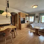 Christoph By Interhome Apartamento