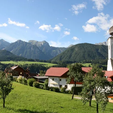 Appartement Christoph By Interhome